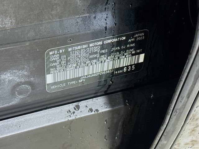 Used 2023 Mitsubishi Outlander SE image 31