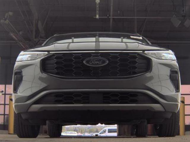 Certified 2023 Ford Escape ST-Line w/ Tech Pack #1 image 8