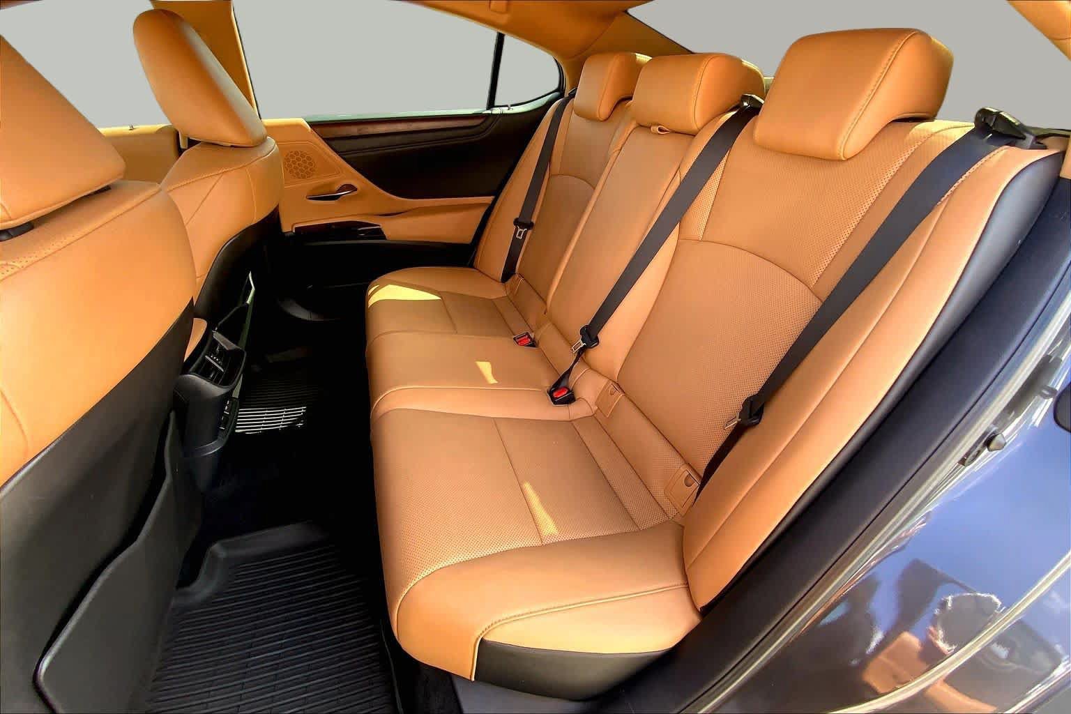 Used 2025 Lexus ES 350 w/ Premium Package FWD image 20