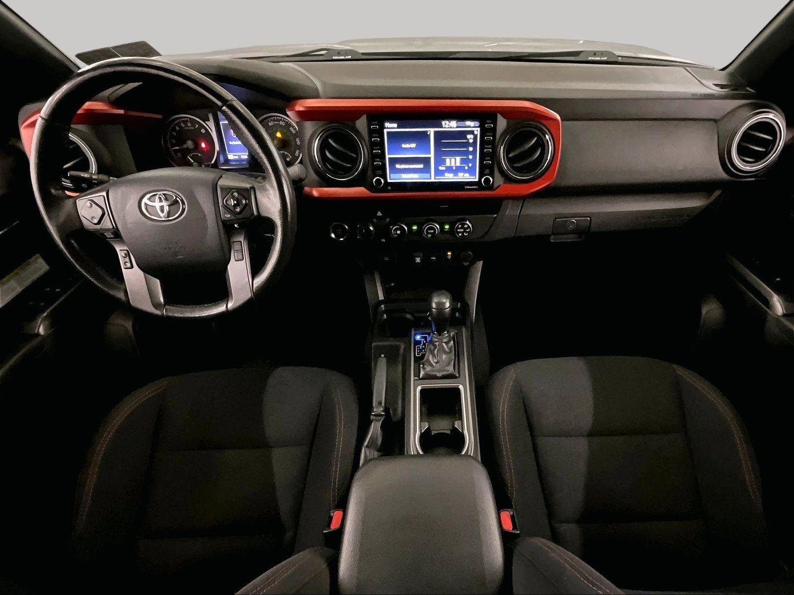 Used 2020 Toyota Tacoma TRD Off-Road AWD/4WD image 14