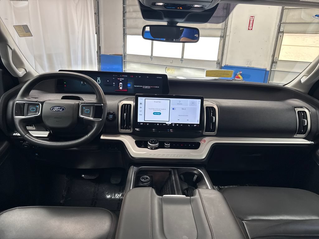 Certified 2025 Ford Expedition Max Active AWD/4WD image 13