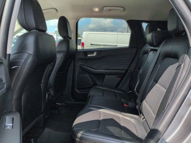 Certified 2022 Ford Escape Titanium image 13