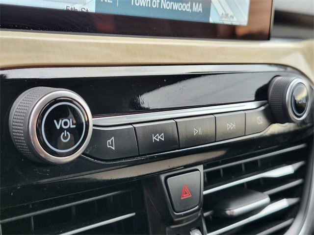 Certified 2022 Ford Escape Titanium w/ Titanium Elite Package image 26