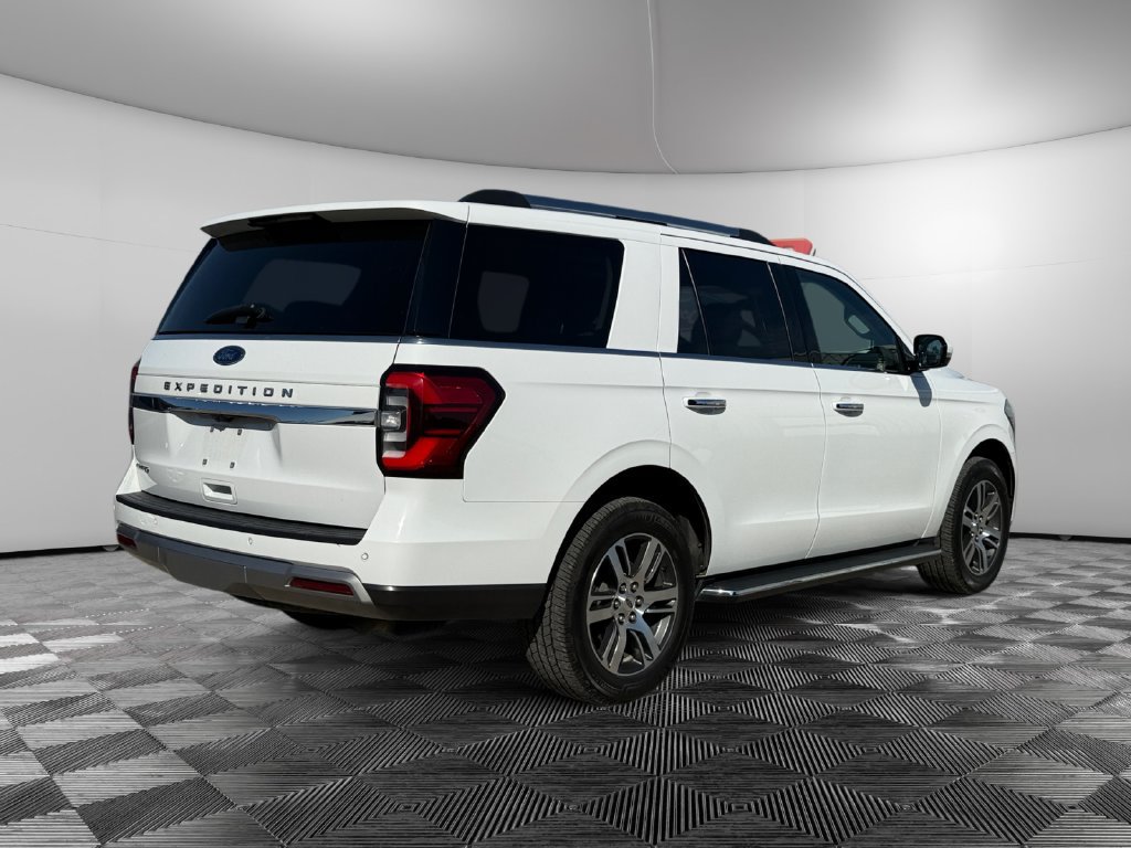 Certified 2022 Ford Expedition Limited AWD/4WD image 5