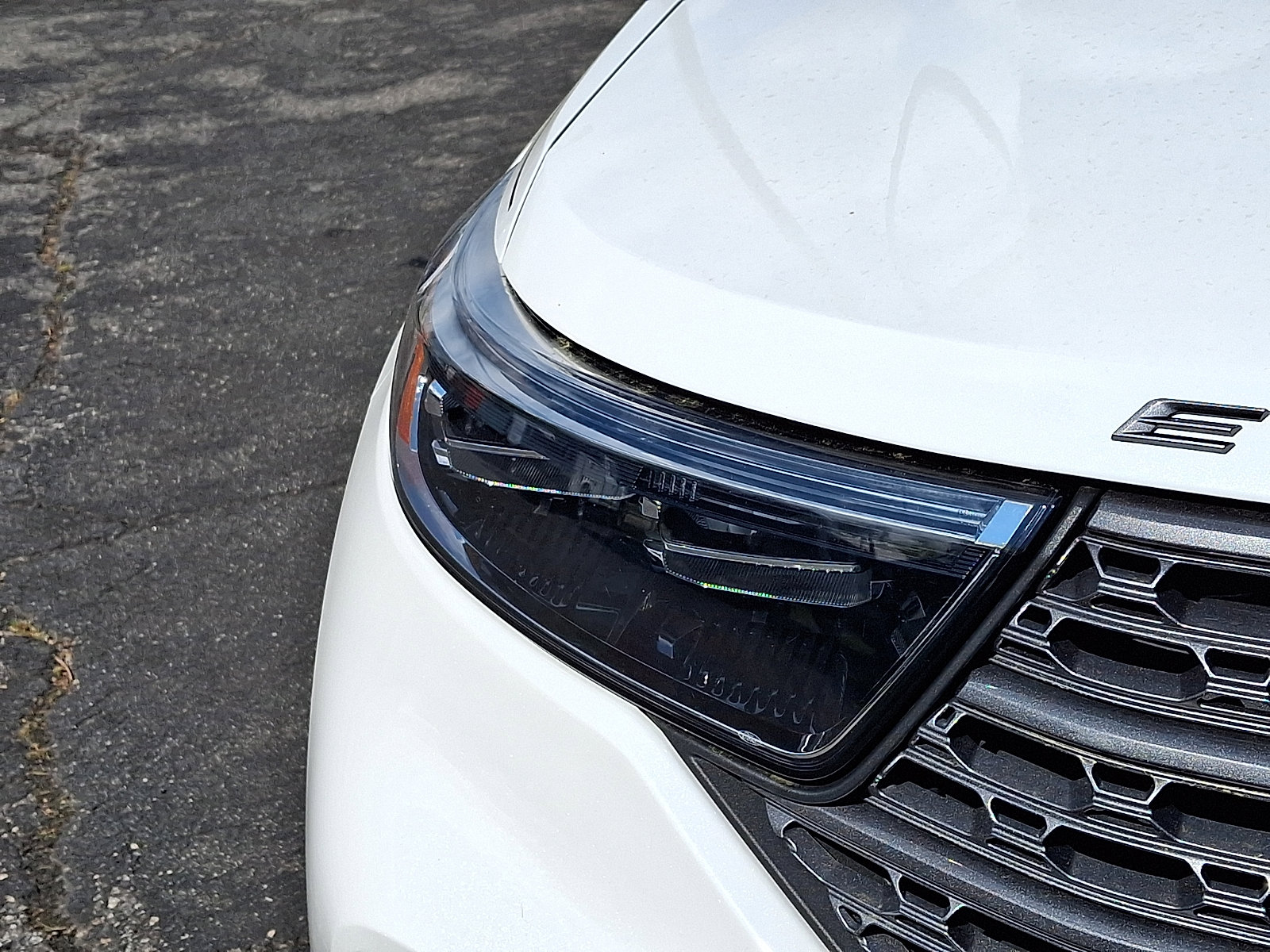 Certified 2023 Ford Explorer XLT w/ Equipment Group 202A image 9