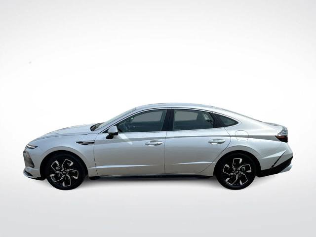 Used 2024 Hyundai Sonata SEL AWD/4WD image 5