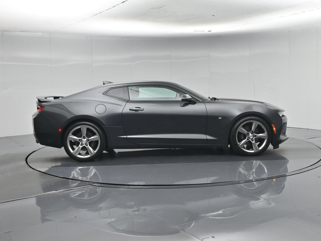 Used 2018 Chevrolet Camaro SS RWD image 26
