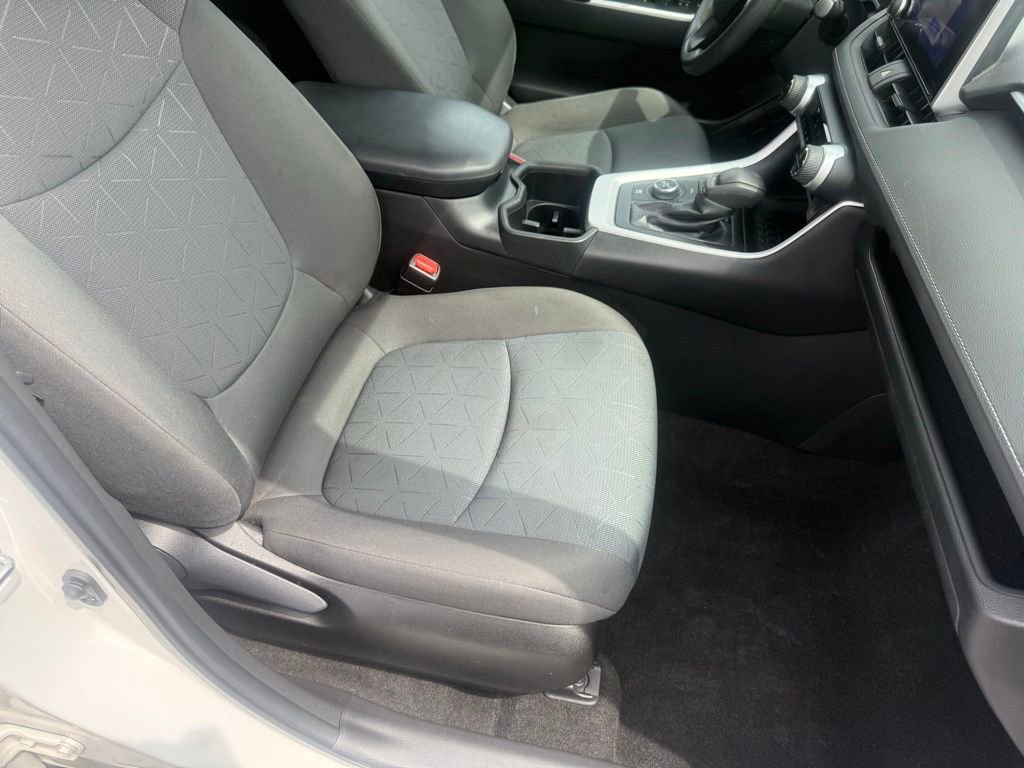 Used 2023 Toyota RAV4 XLE AWD/4WD image 52