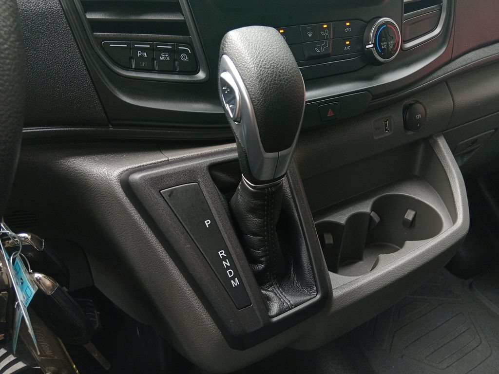 Certified 2023 Ford Transit 250 Medium Roof RWD image 17