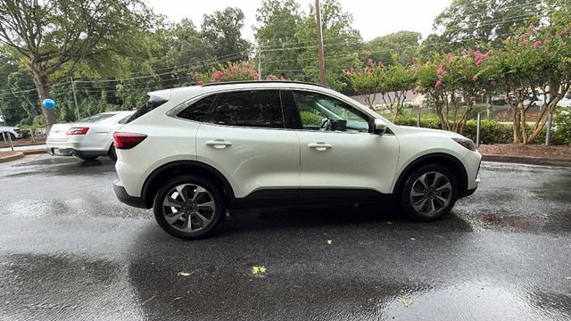 Certified 2024 Ford Escape Platinum AWD/4WD image 9