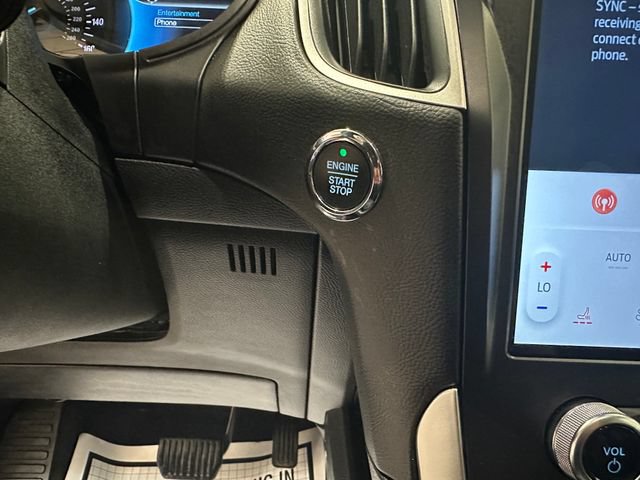 Certified 2024 Ford Edge SEL AWD/4WD image 14