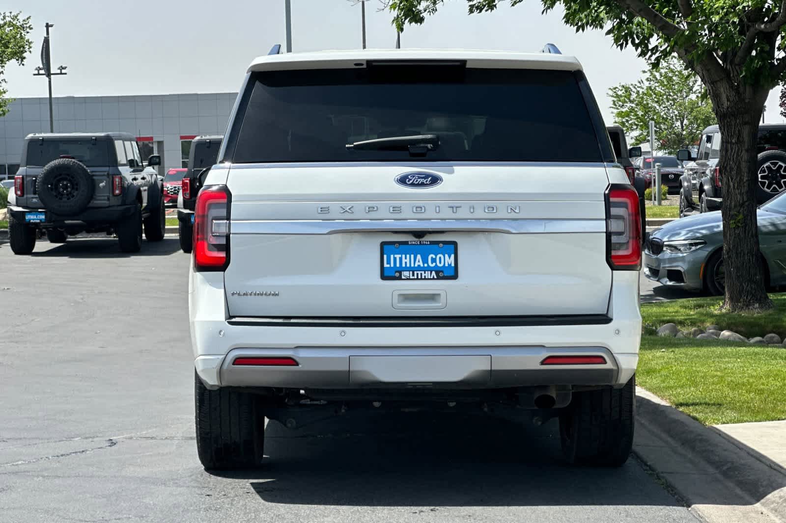 Certified 2023 Ford Expedition Platinum AWD/4WD image 7