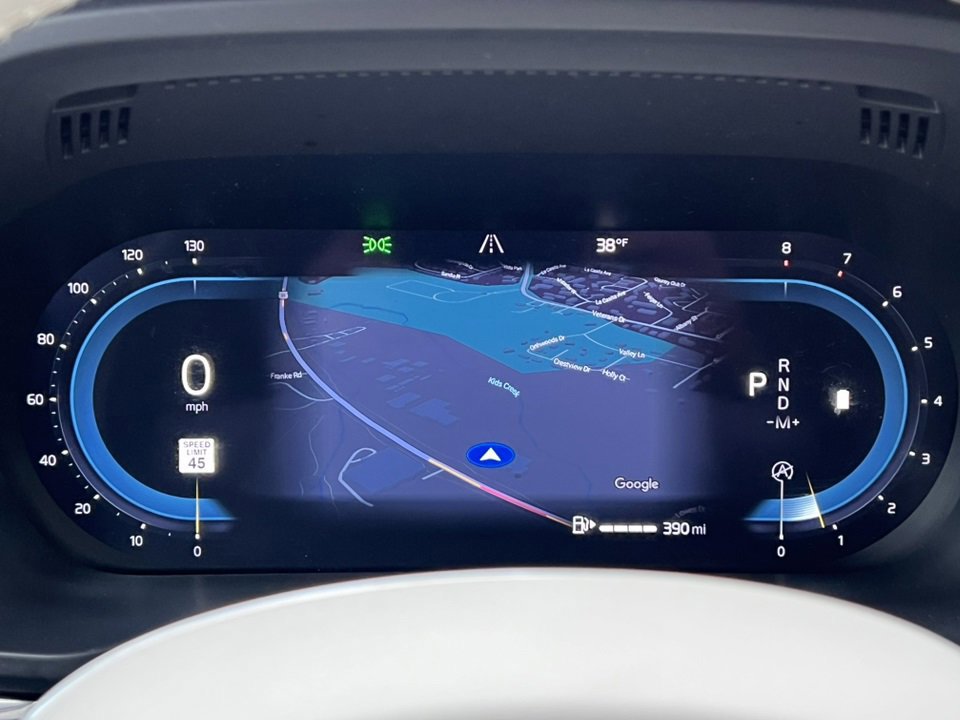 Used 2022 Volvo XC60 B5 Inscription image 23