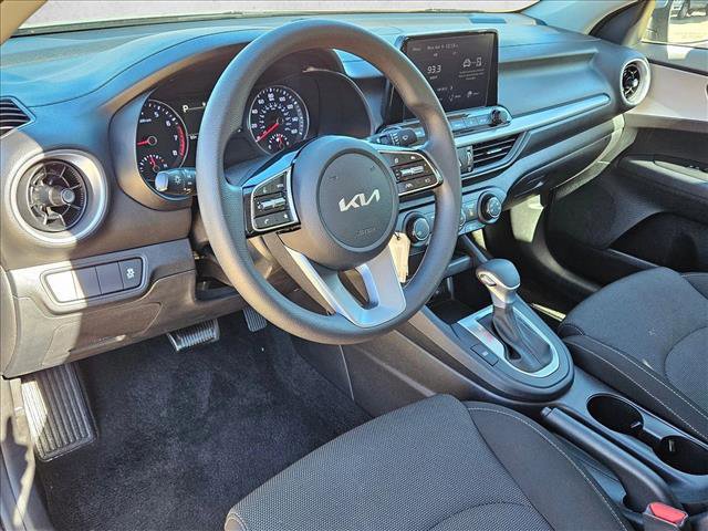 Used 2024 Kia Forte LXS FWD image 10