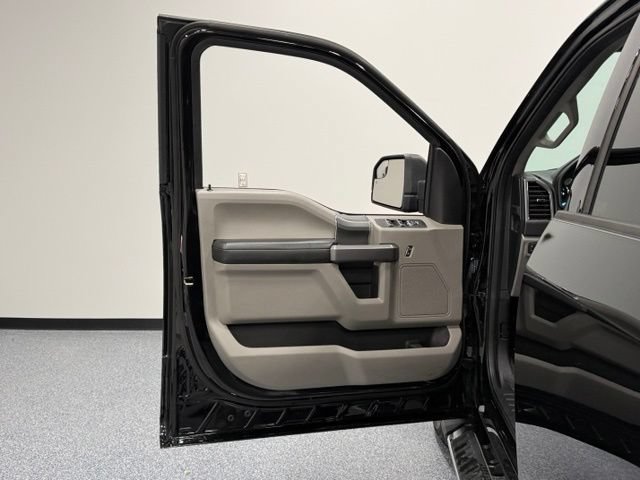 Certified 2019 Ford F150 XLT w/ Equipment Group 302A Luxury AWD/4WD image 14