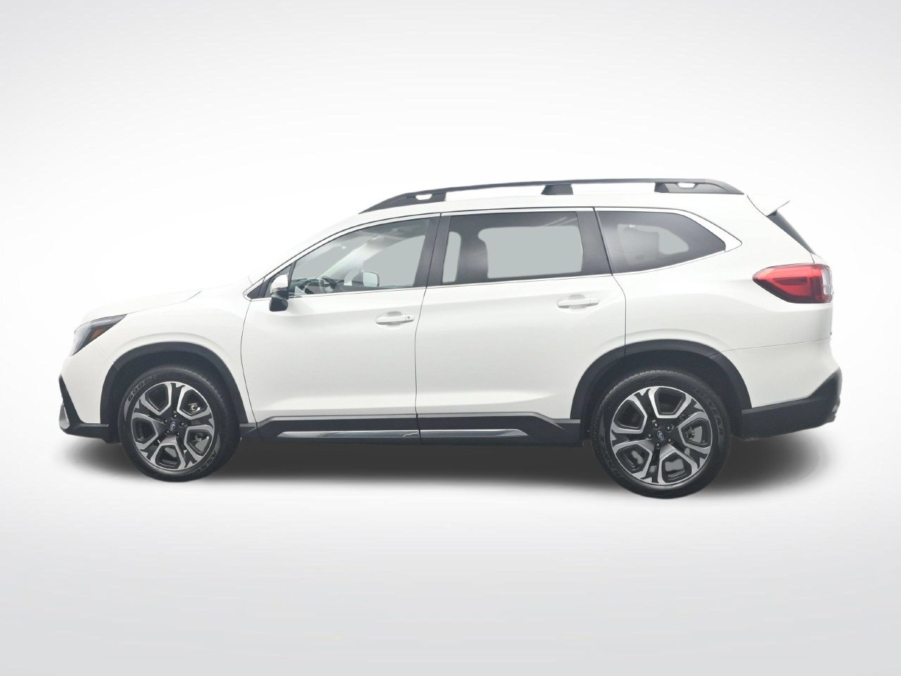 Used 2023 Subaru Ascent Limited AWD/4WD image 10