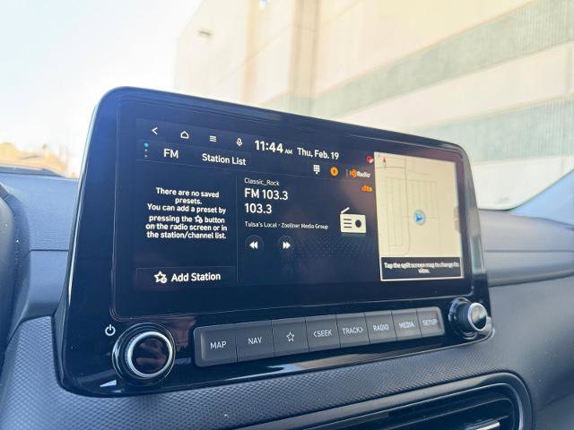Used 2022 Hyundai Kona Limited AWD/4WD image 25