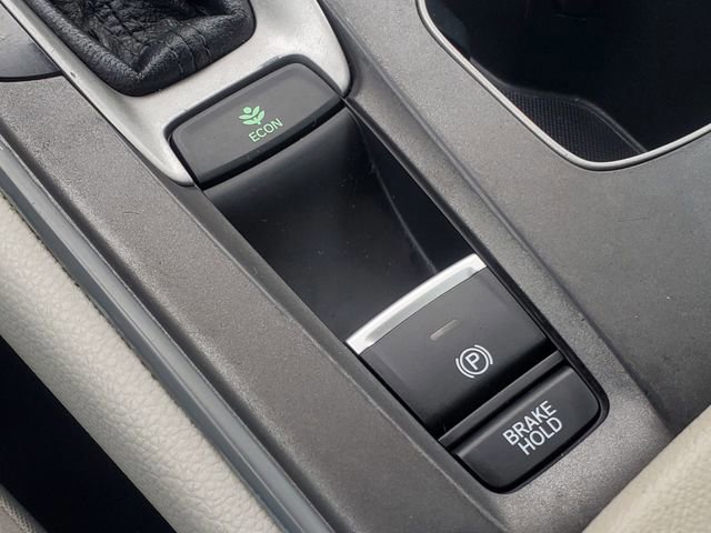 Used 2019 Honda Accord LX image 21