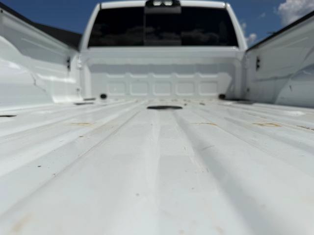 Used 2024 RAM 3500 Tradesman w/ Chrome Appearance Group AWD/4WD image 14