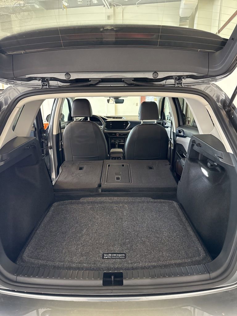 Used 2024 Volkswagen Taos SE image 7