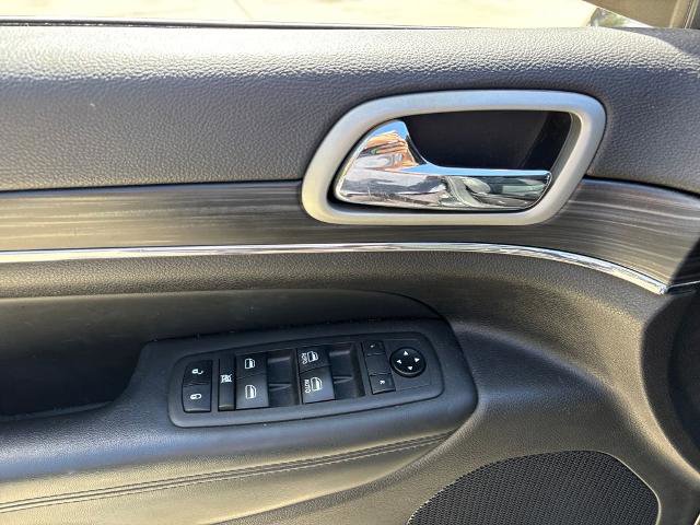 Used 2021 Jeep Grand Cherokee Limited image 17