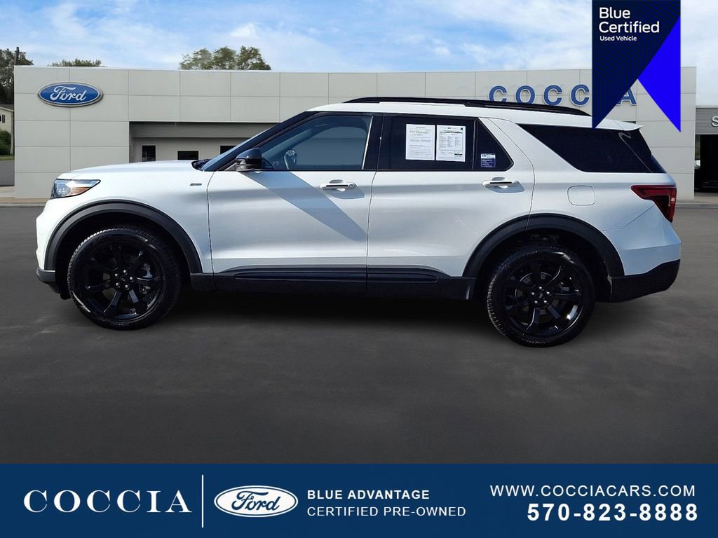 Certified 2022 Ford Explorer ST-Line w/ Class IV Trailer Tow Package image 2