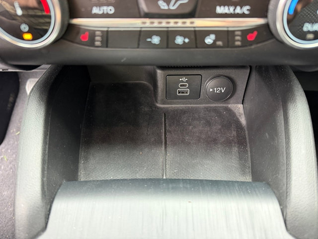 Certified 2024 Ford Escape Active AWD/4WD image 27