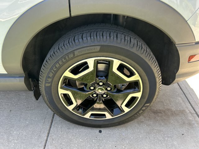 Certified 2022 Ford Bronco Sport Outer Banks w/ Tech Package AWD/4WD image 14