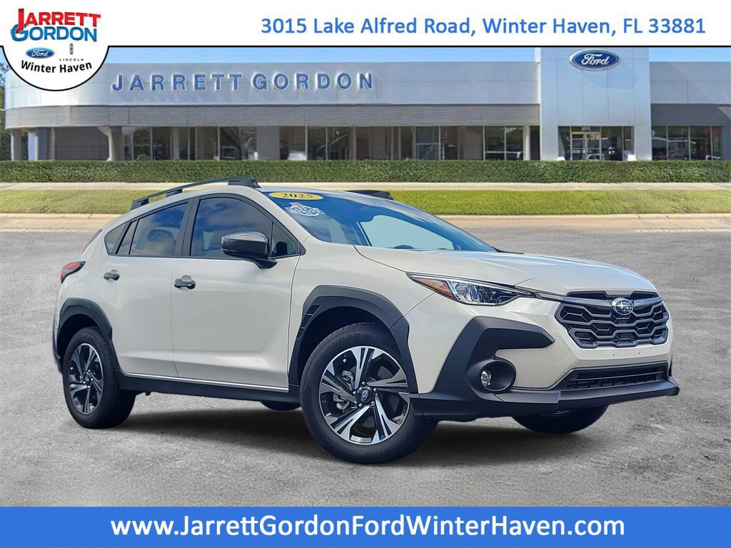 Used 2025 Subaru Crosstrek 2.0i Premium image 4