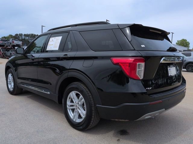 Certified 2024 Ford Explorer XLT w/ Equipment Group 202A RWD image 7