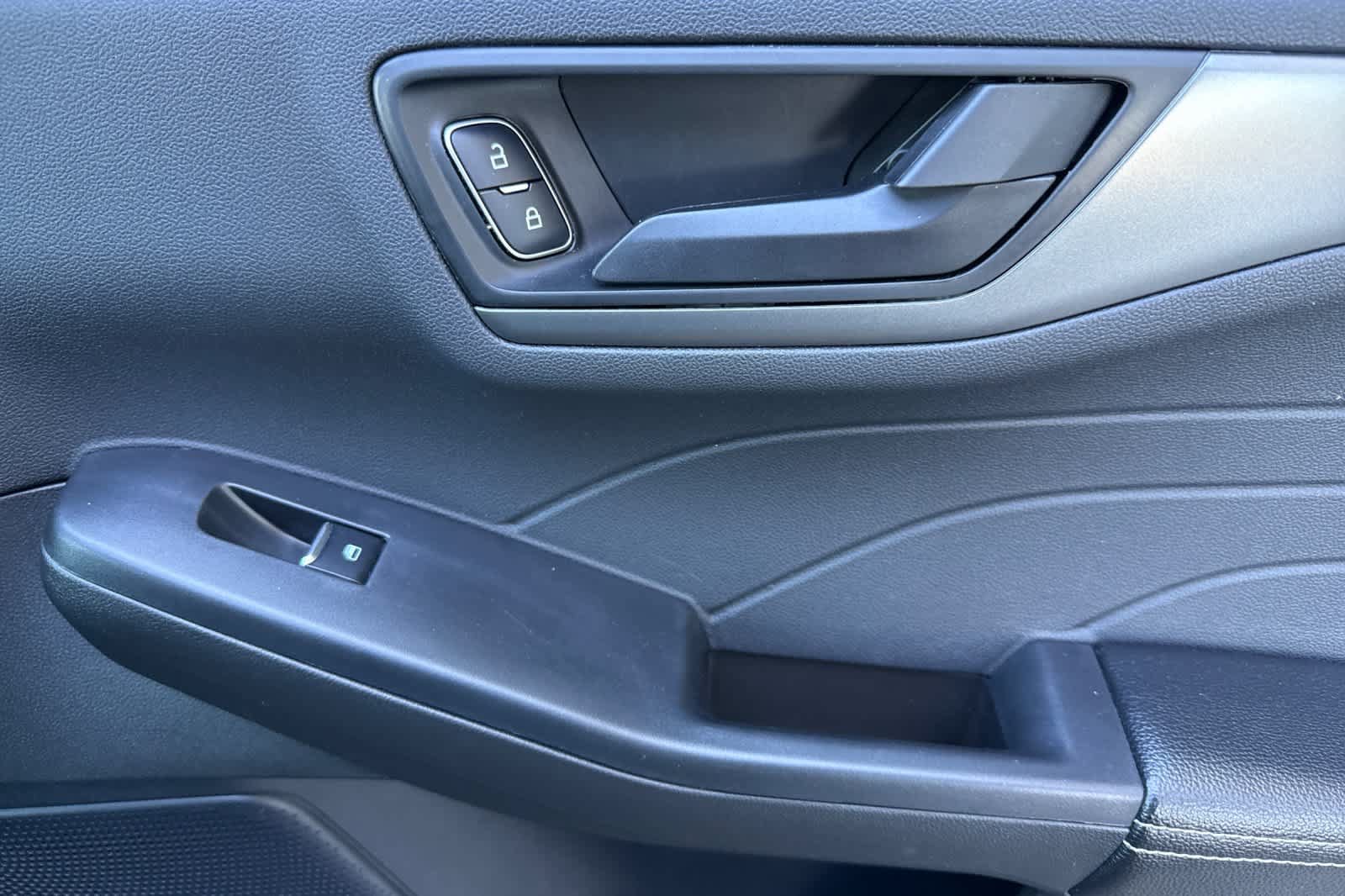 Certified 2024 Ford Escape Active AWD/4WD image 19