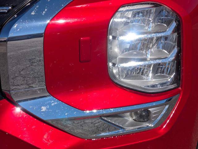 Used 2025 Mitsubishi Outlander SE AWD/4WD image 11