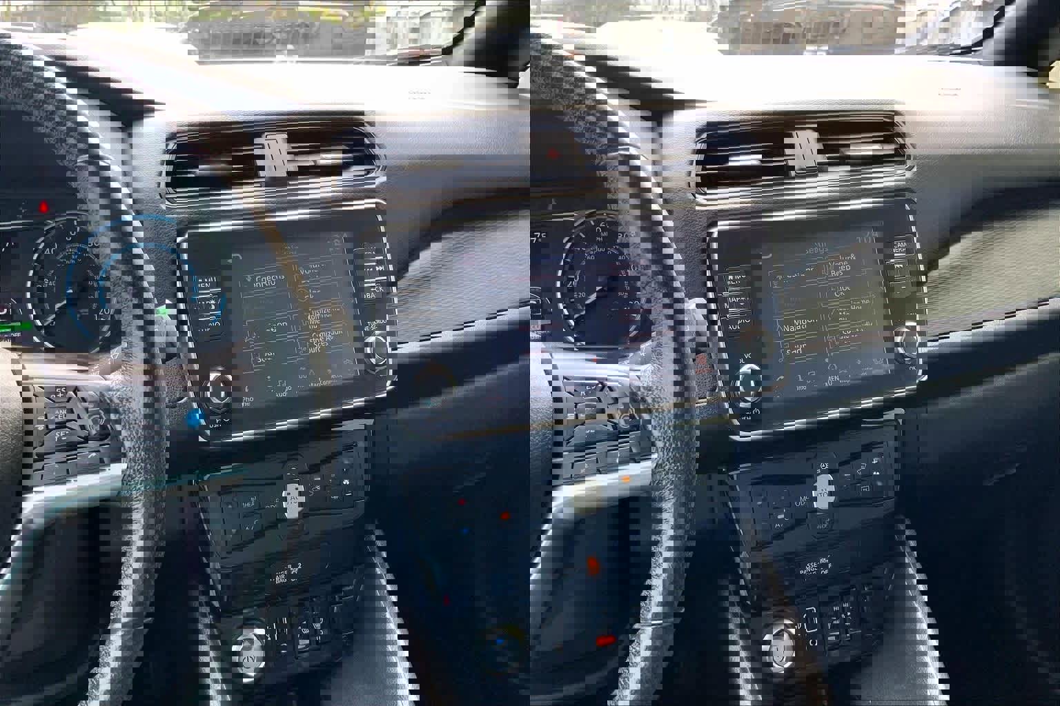 Used 2019 Nissan Leaf SV Plus w/ SV Plus Technology Package image 15