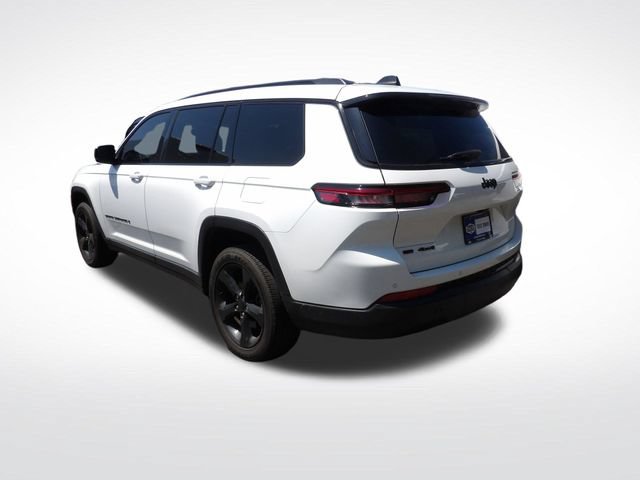 Used 2023 Jeep Grand Cherokee L Laredo AWD/4WD image 14