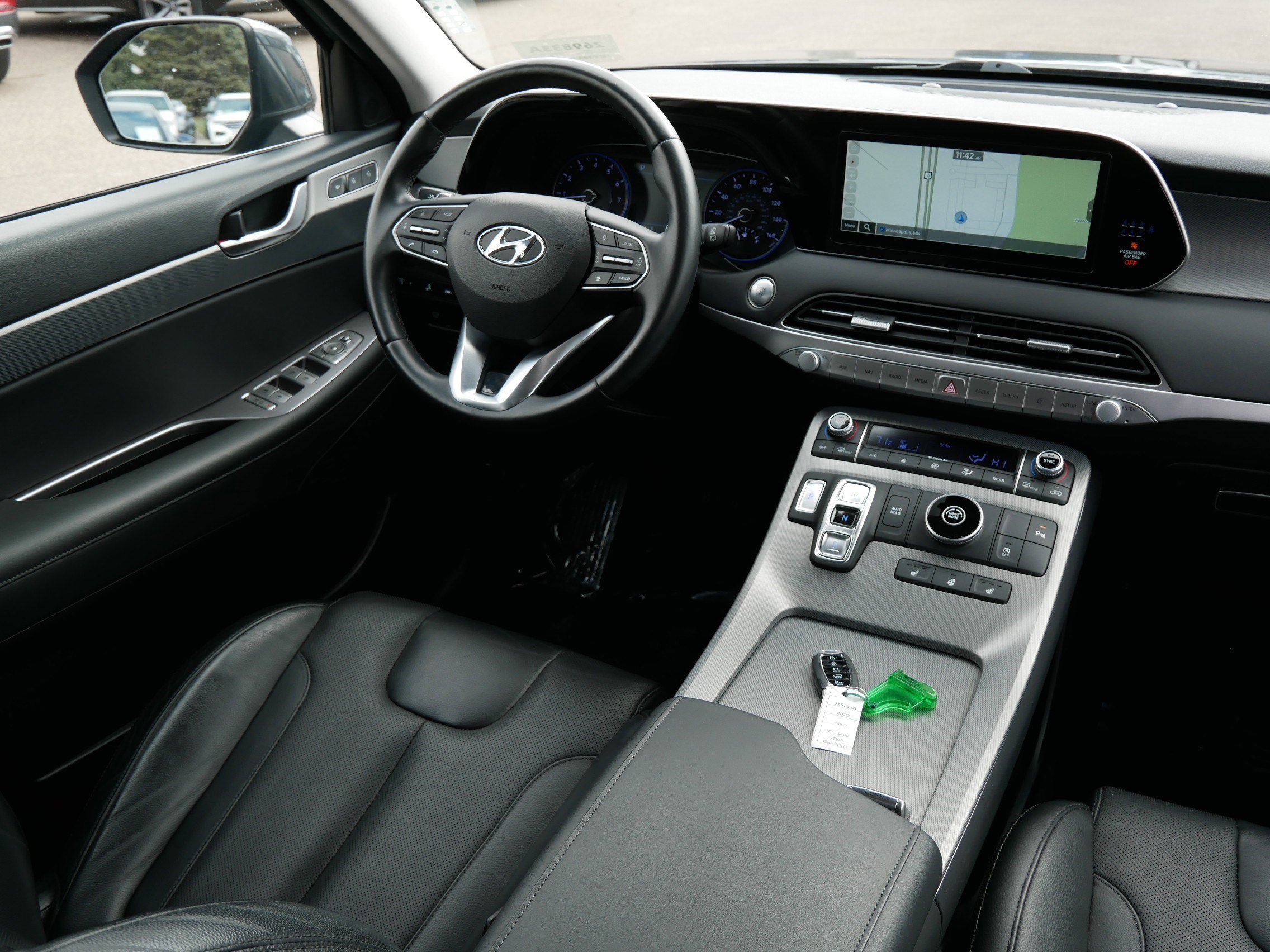 Used 2022 Hyundai Palisade SEL w/ 8P Bench Seat Package image 9