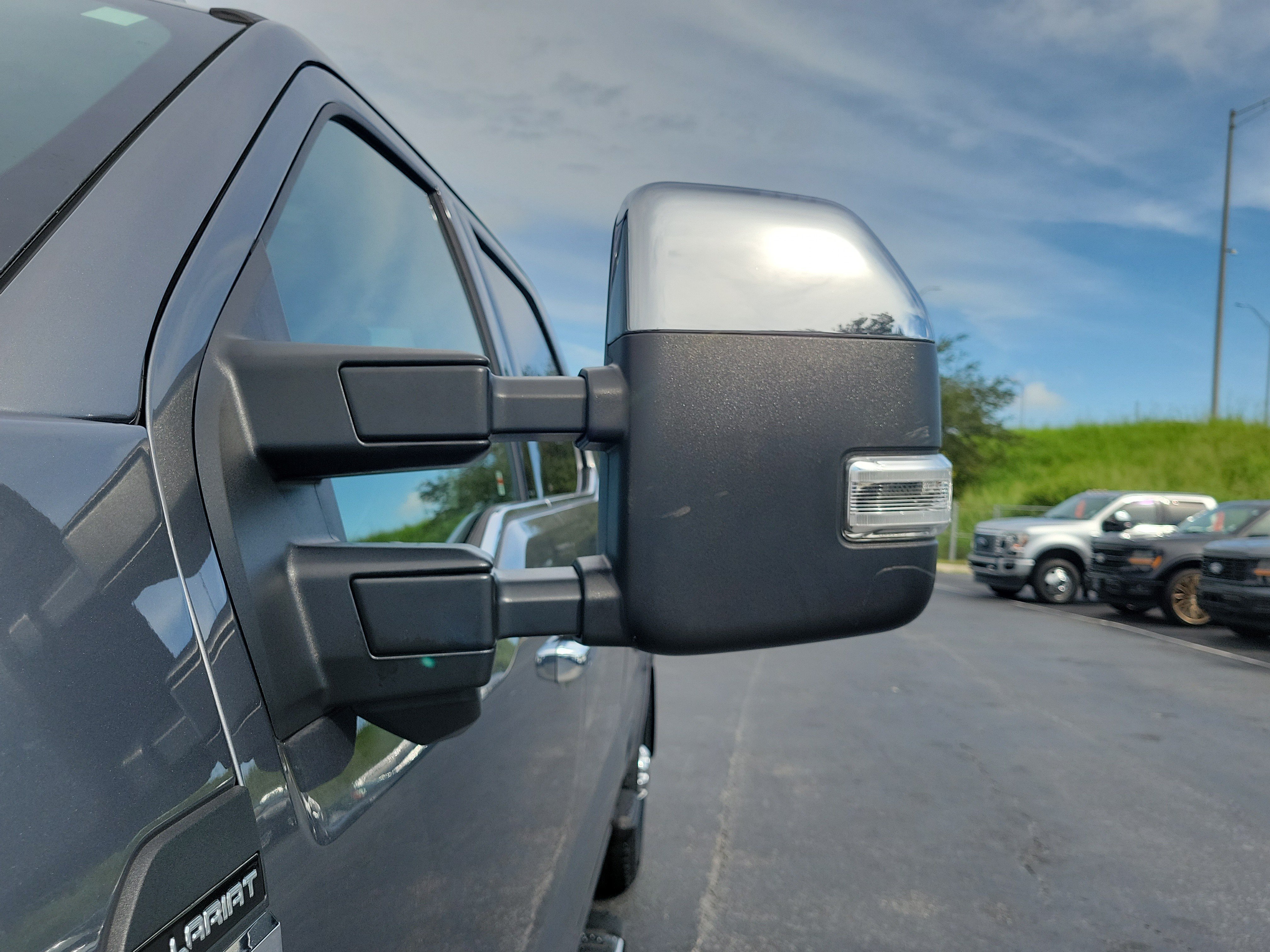 Certified 2025 Ford F350 Lariat w/ Chrome Package AWD/4WD image 4