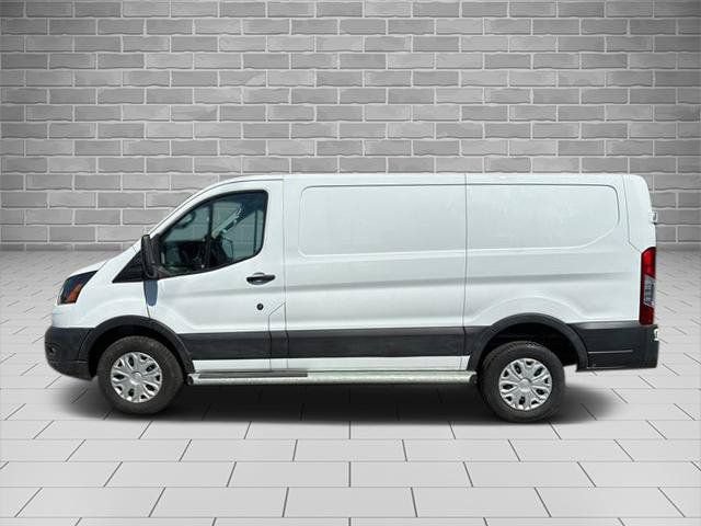Certified 2025 Ford Transit 250 Low Roof w/ Exterior Upgrade Package RWD image 6