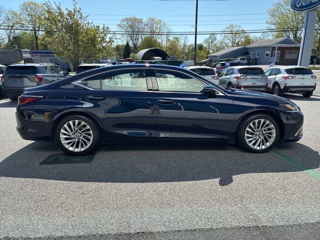 Used 2019 Lexus ES 350 w/ Accessory Package 2 FWD image 2
