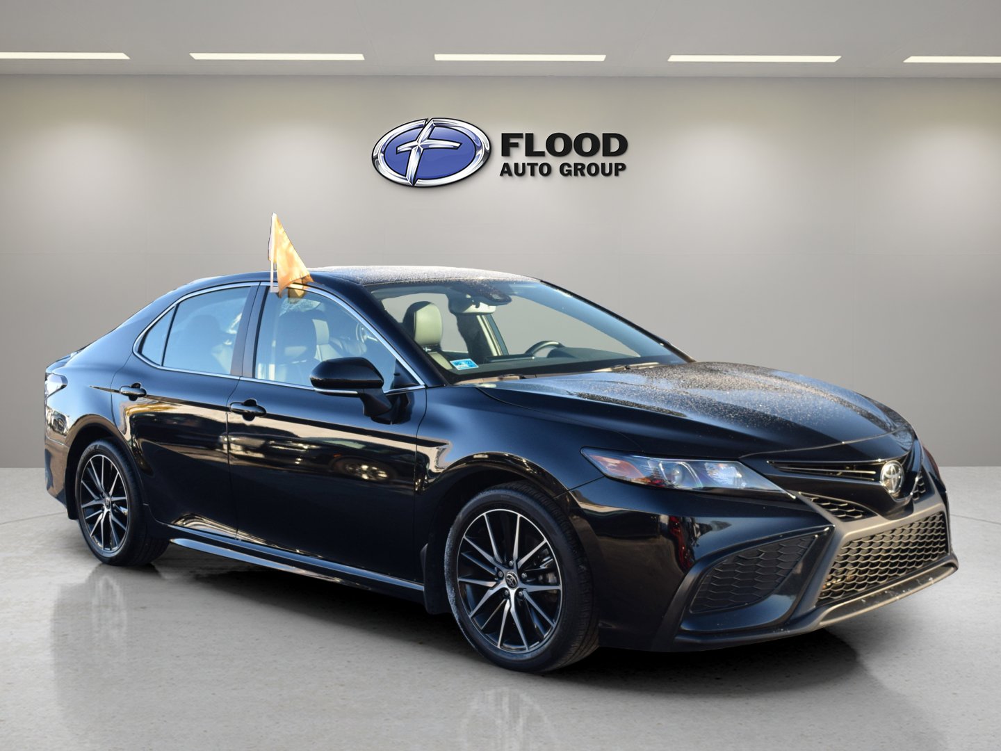 Used 2023 Toyota Camry SE