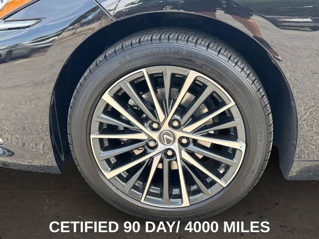 Used 2024 Lexus ES 350 w/ Premium Package FWD image 26