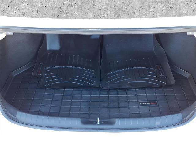 Used 2021 Hyundai Elantra SEL w/ Convenience + Premium Package image 28