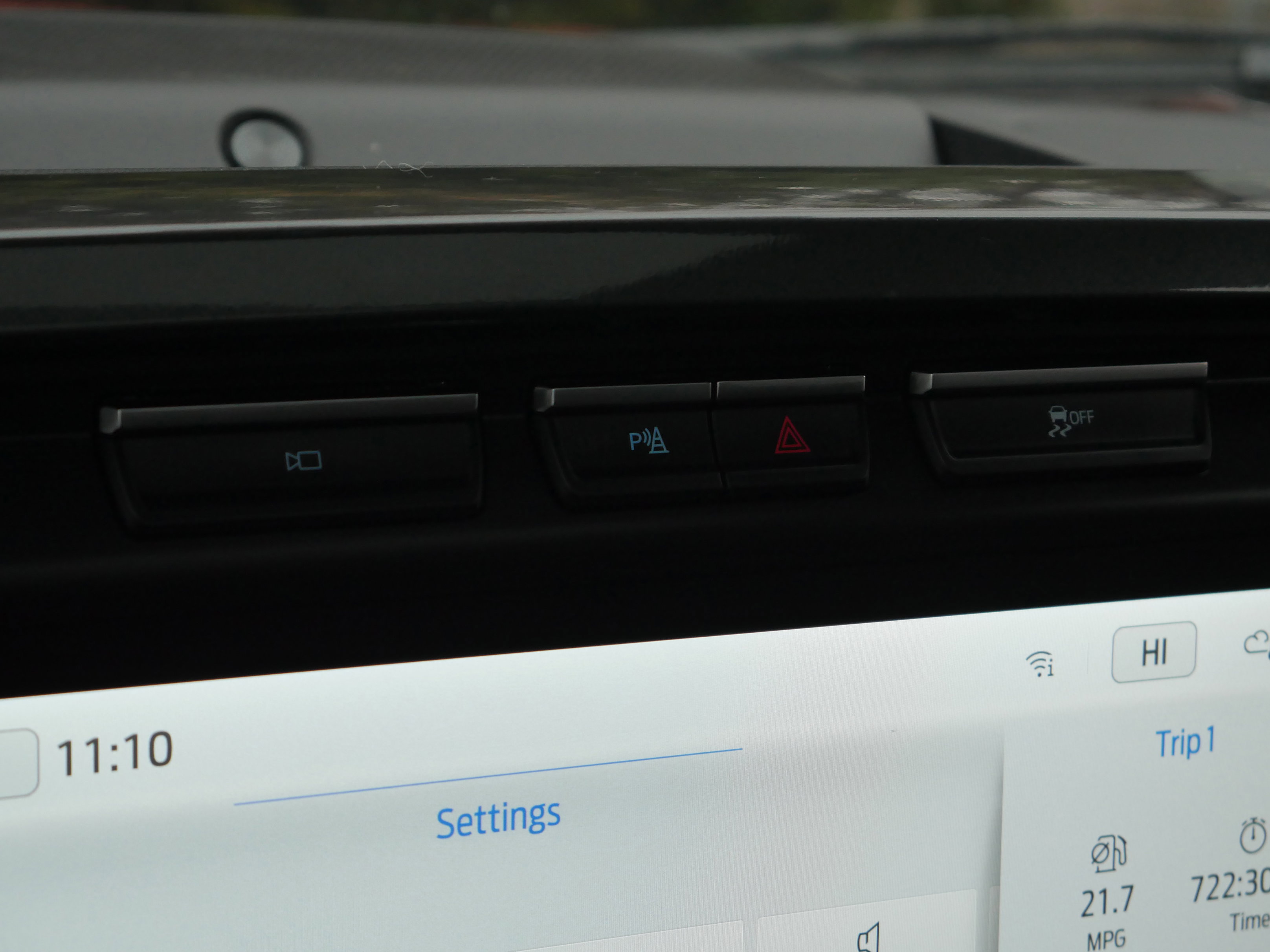 Certified 2023 Ford F150 XLT w/ Equipment Group 302A High image 18