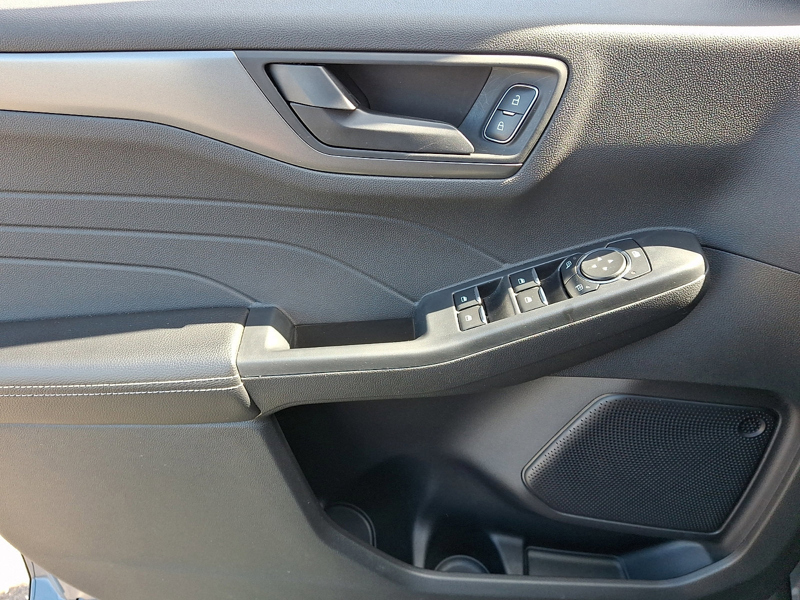 Certified 2023 Ford Escape Active w/ Tech Pack #1 image 15