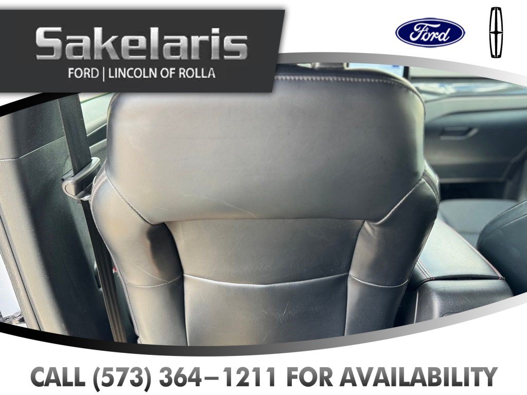 Certified 2025 Ford Escape ST-Line AWD/4WD image 33