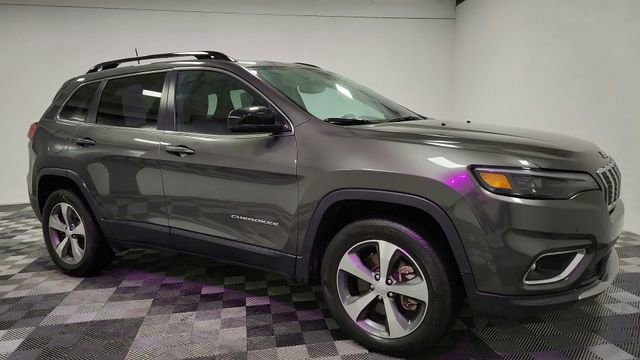 Used 2022 Jeep Cherokee Limited image 3