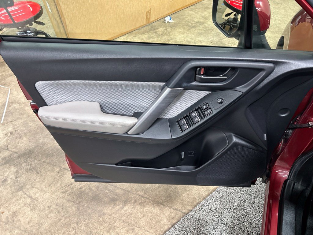 Used 2018 Subaru Forester 2.5i Premium AWD/4WD image 14