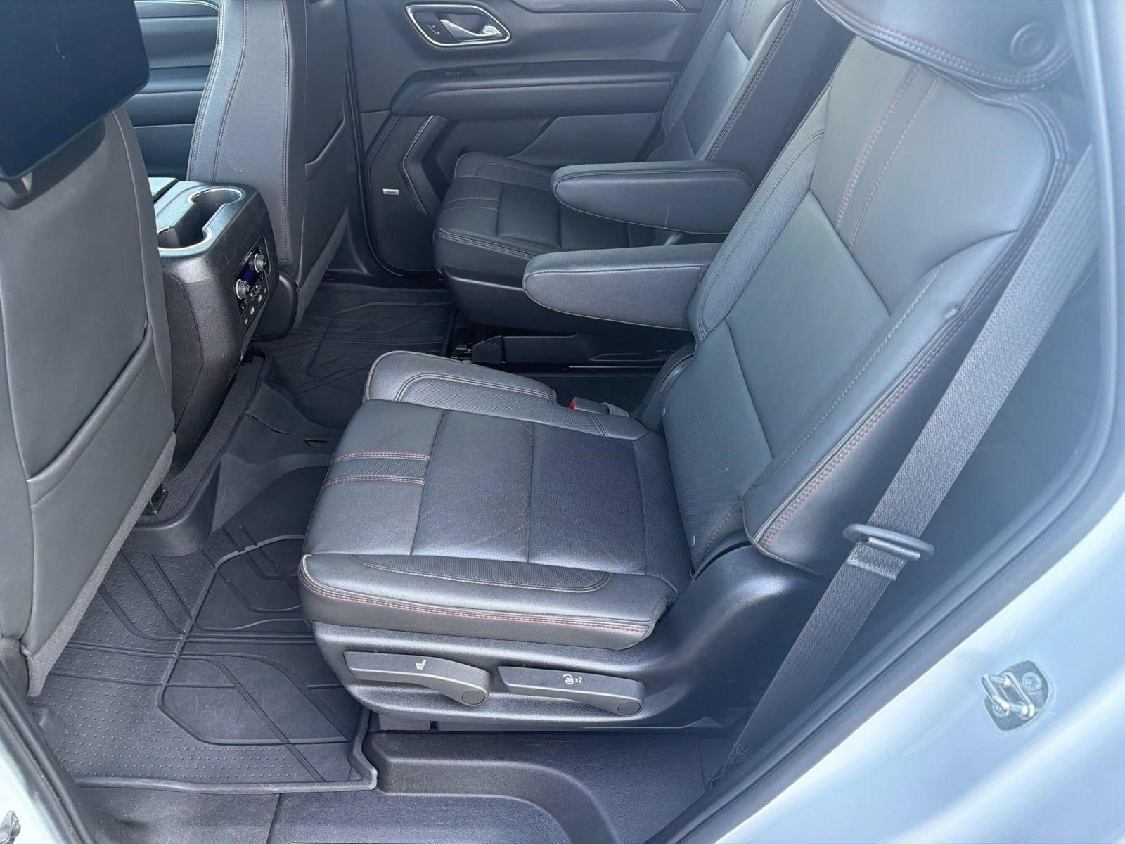 Used 2024 Chevrolet Tahoe RST w/ Luxury Package AWD/4WD image 23