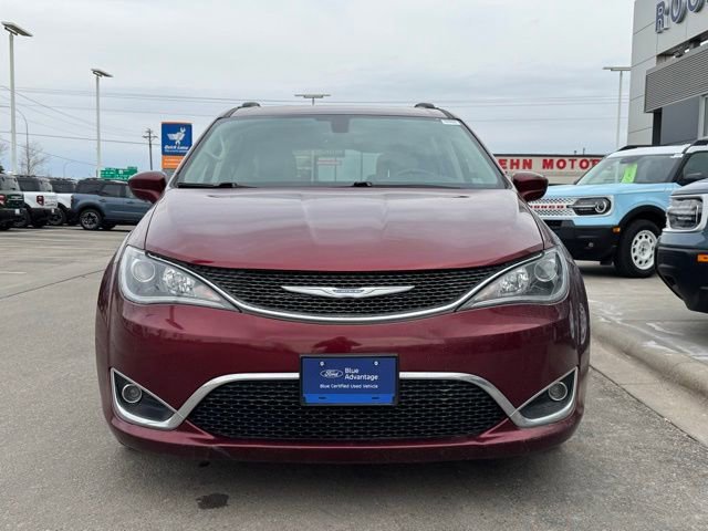 Used 2018 Chrysler Pacifica Touring-L Plus FWD image 6