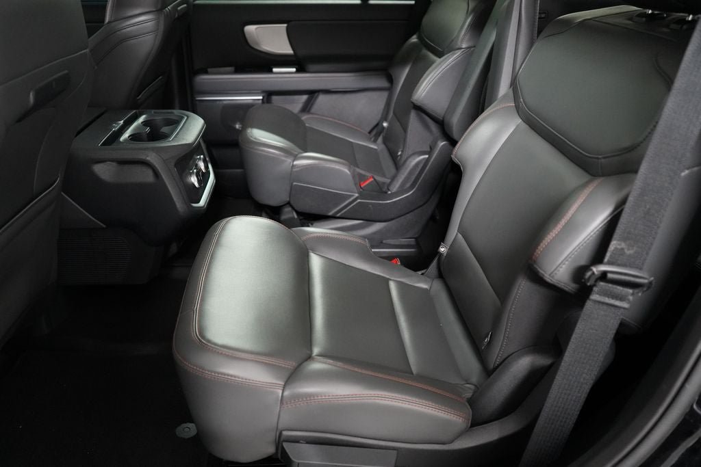 Certified 2025 Ford Expedition Active AWD/4WD image 20