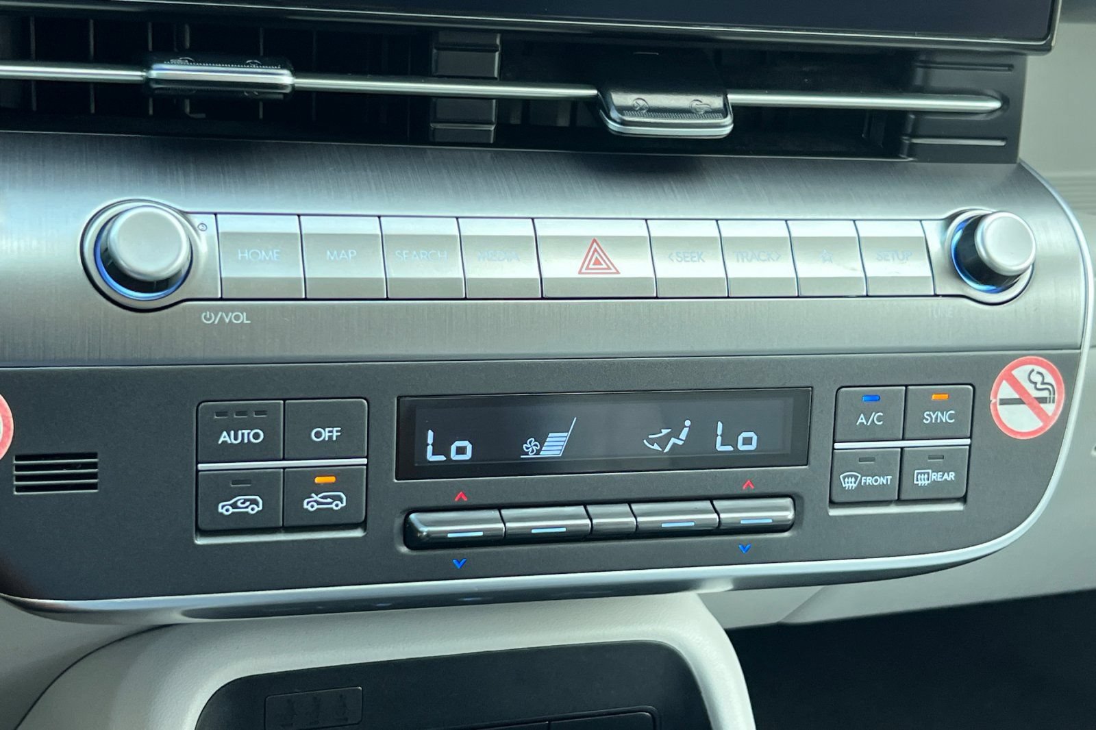 Used 2024 Hyundai Kona SEL AWD/4WD image 22